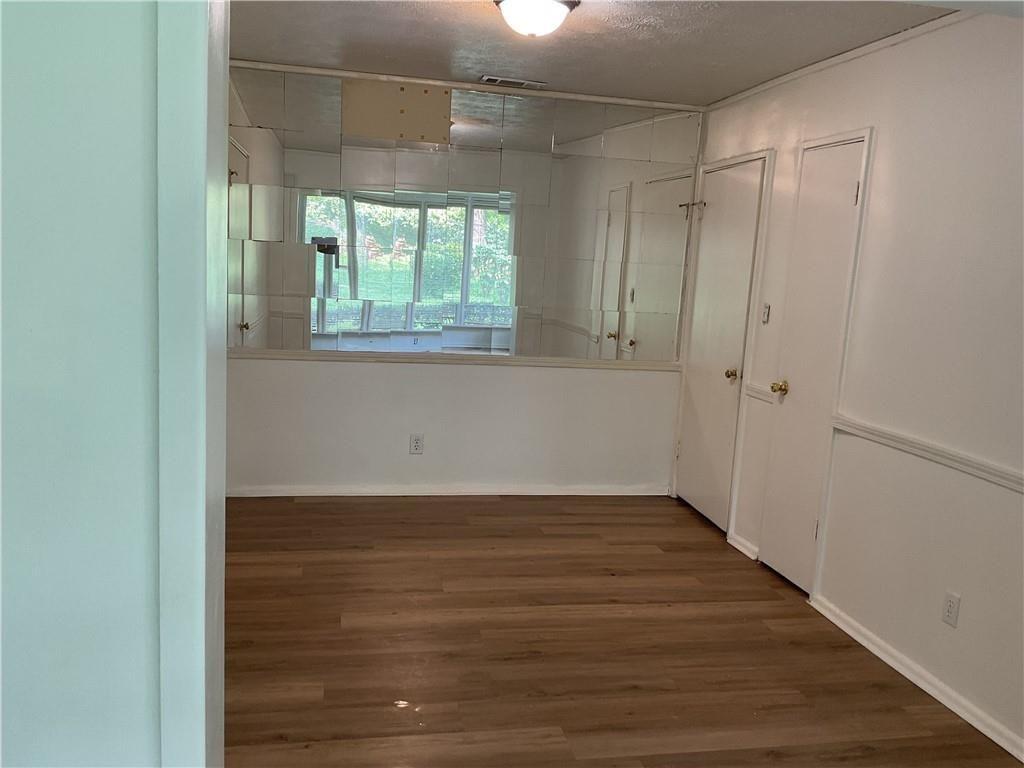 3430 Longleaf Drive
