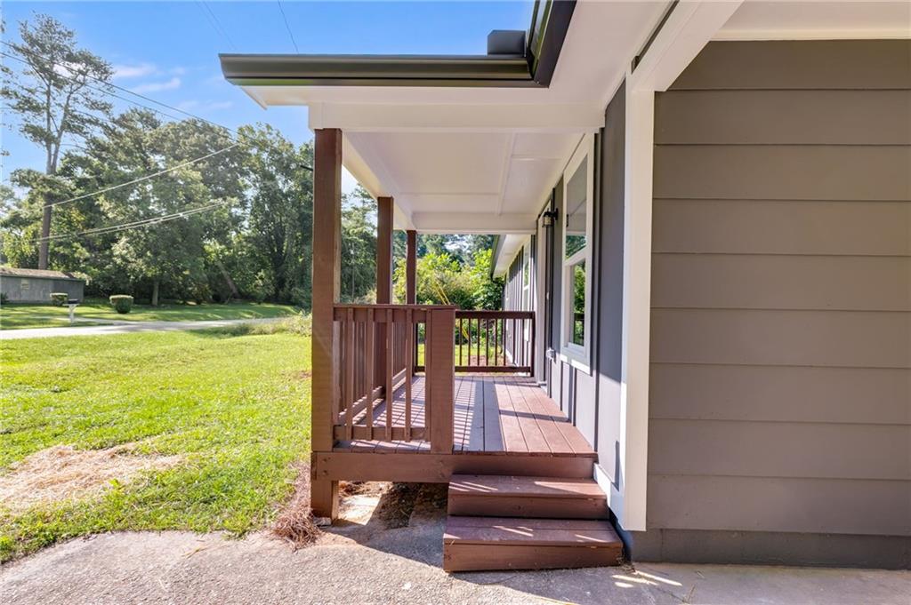 60 McCoy Dr
