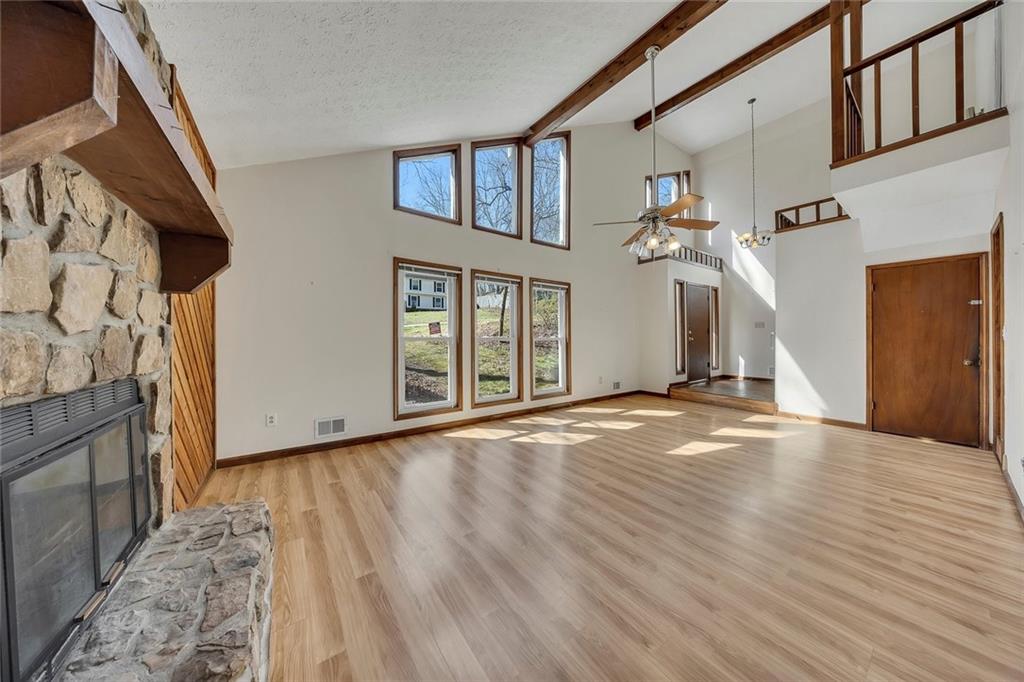 1146 Rolling Green Drive