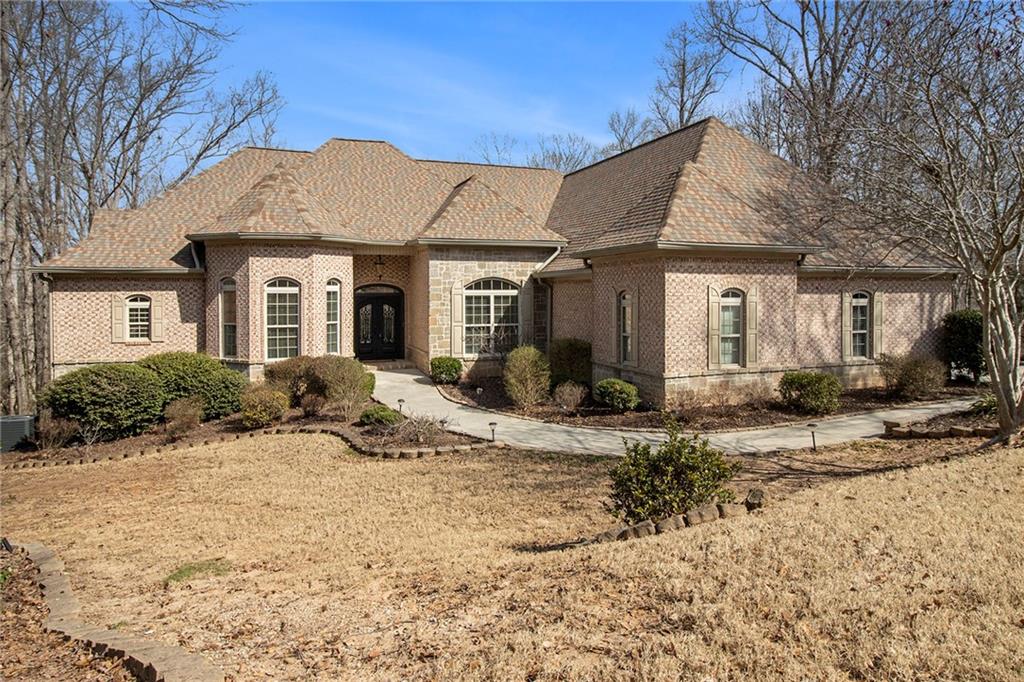 490 Revenna Trail