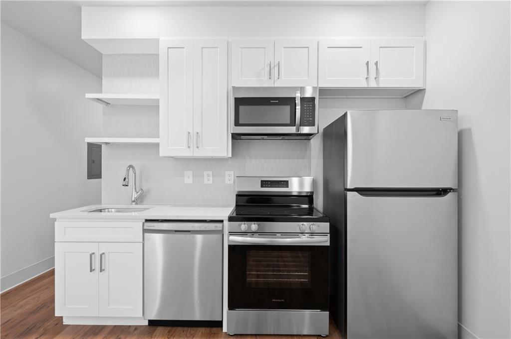 456 Flat Shoals Avenue SE 205