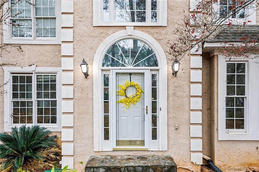 205 Harbor Lakes Way