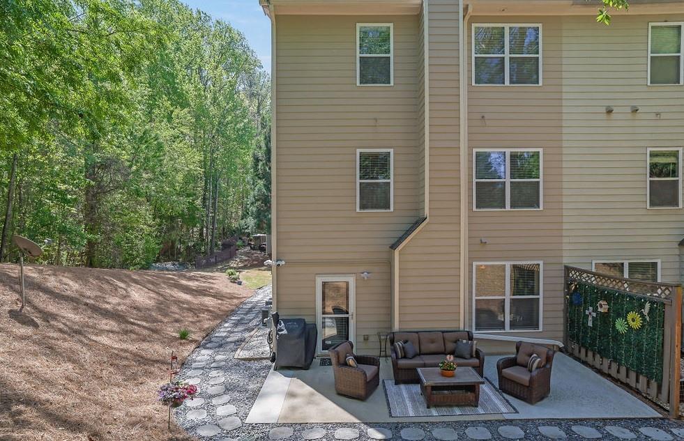 1076 Firethorne Pass, Cumming, Georgia image 36