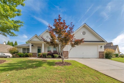 Homes For Sale - 124 Cedar Mill Drive<br/> Dallas, GA 30132
