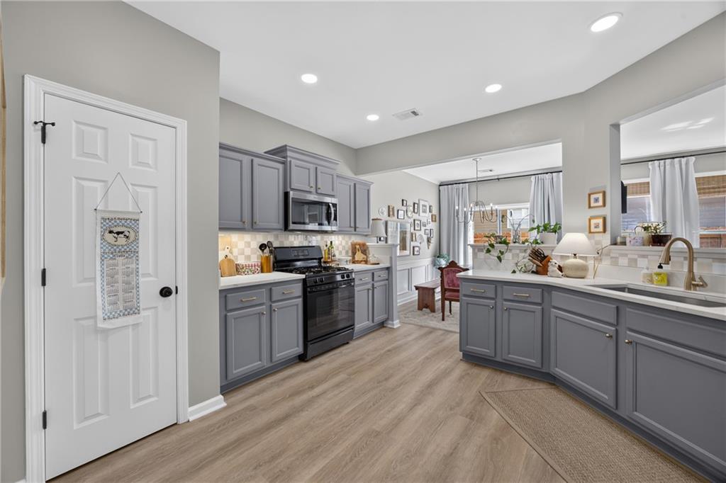 1942 Lake Heights Circle NW 17