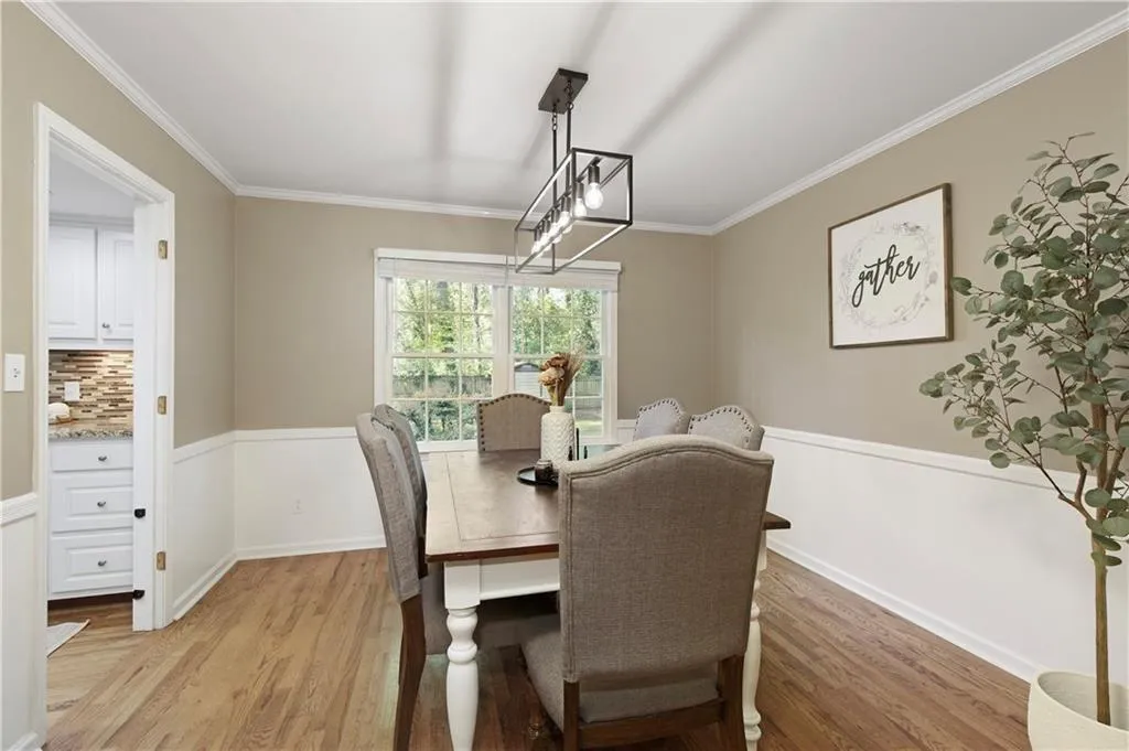 Atlanta, Georgia 30340, United States, 4 Bedrooms Bedrooms, ,3 BathroomsBathrooms,Residential,Active,195570