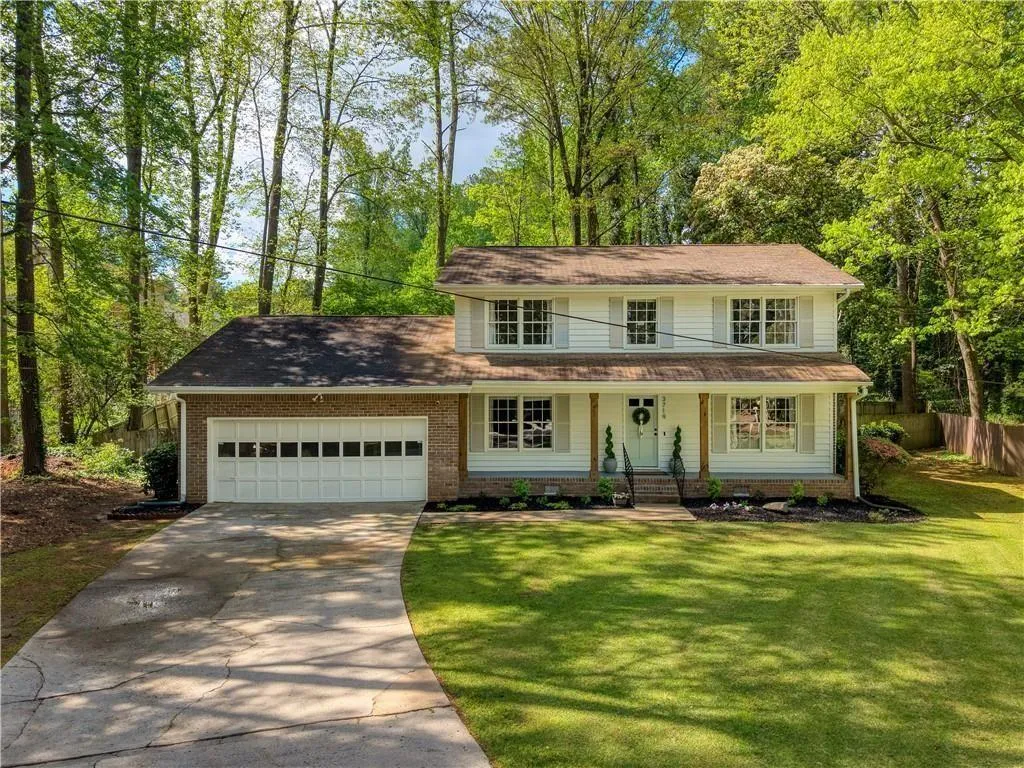 Atlanta, Georgia 30340, United States, 4 Bedrooms Bedrooms, ,3 BathroomsBathrooms,Residential,Active,195570