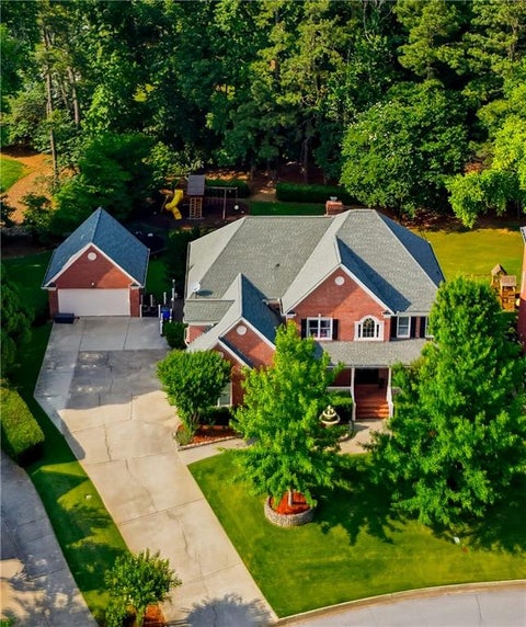 Homes For Sale - 1171 Hiddenbrook Lane<br/> Suwanee, GA 30024