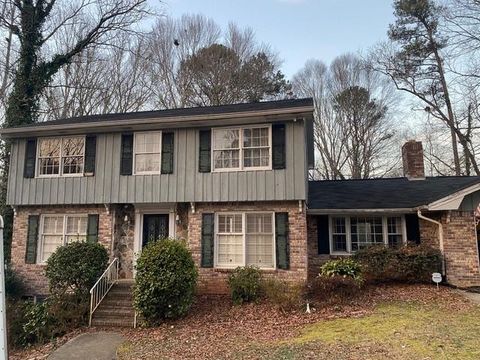 A home in Lilburn