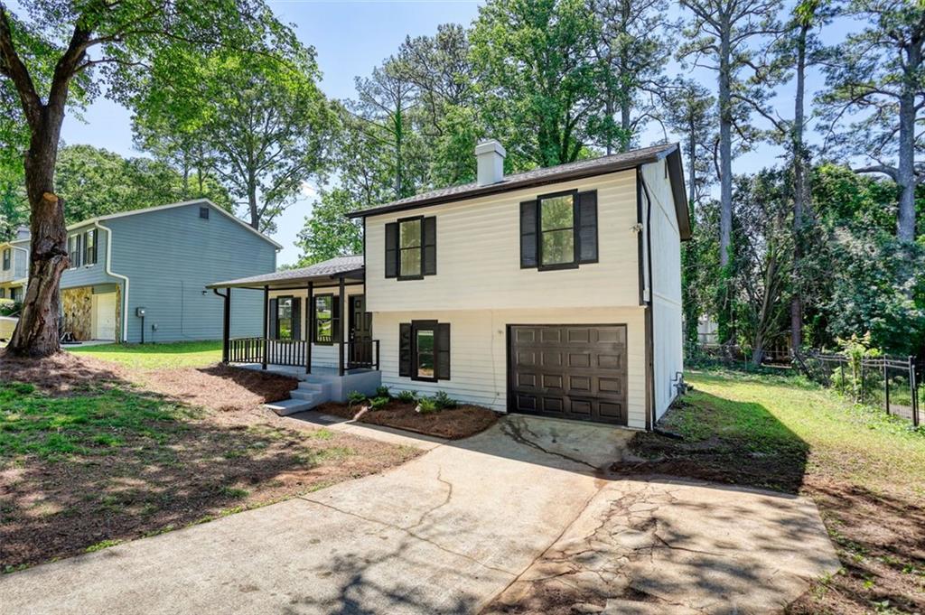 3959 Wood Path Drive, Stone Mountain, Georgia image 40