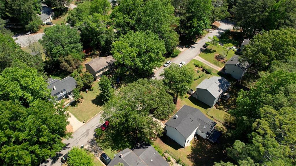 3959 Wood Path Drive, Stone Mountain, Georgia image 43