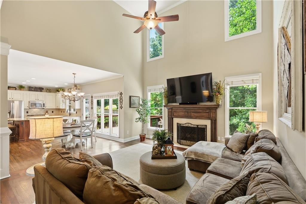 515 Lakewood Court