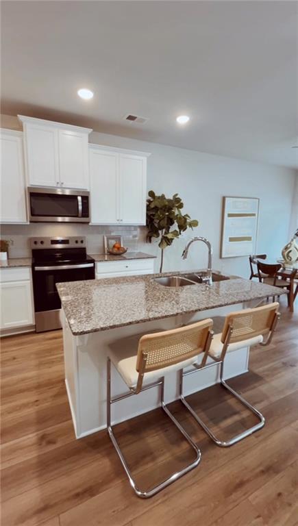 4274 Notting Hill Drive 24