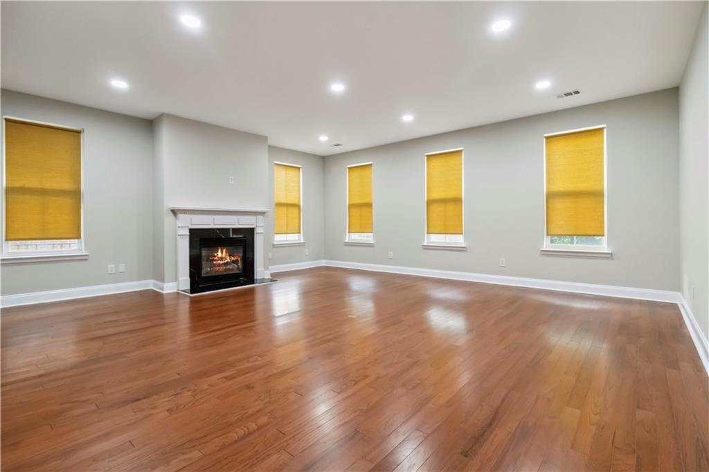 5933 Brookside Oak Circle