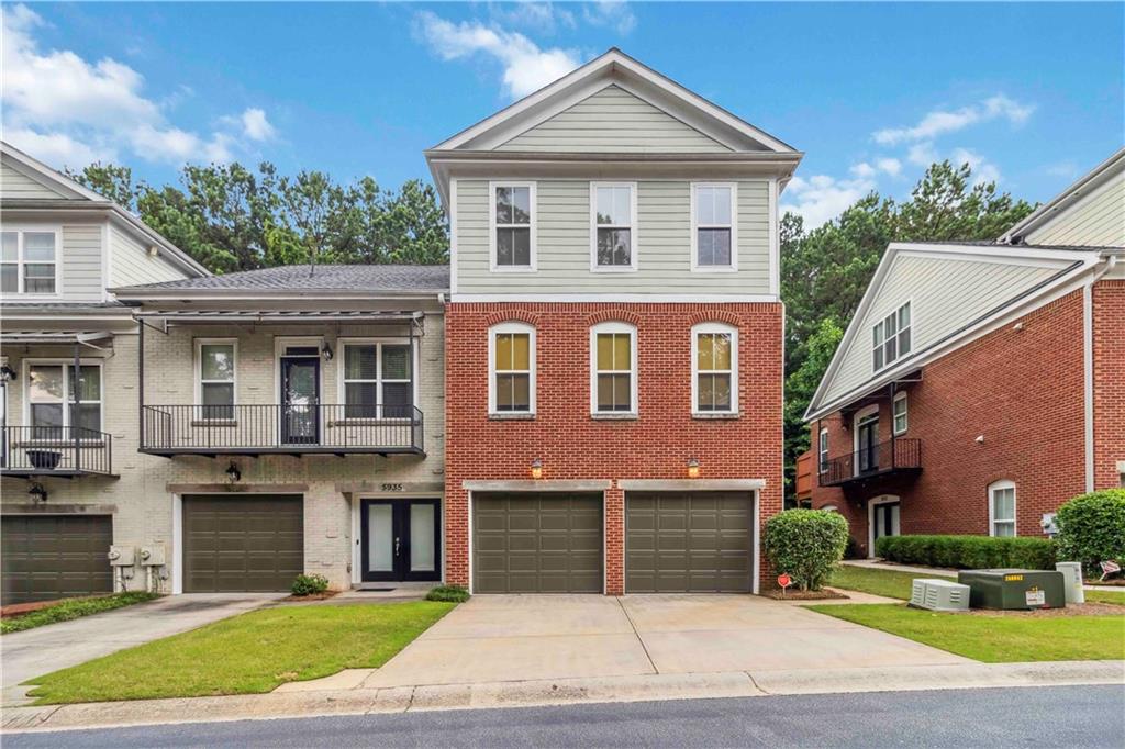 5933 Brookside Oak Circle
