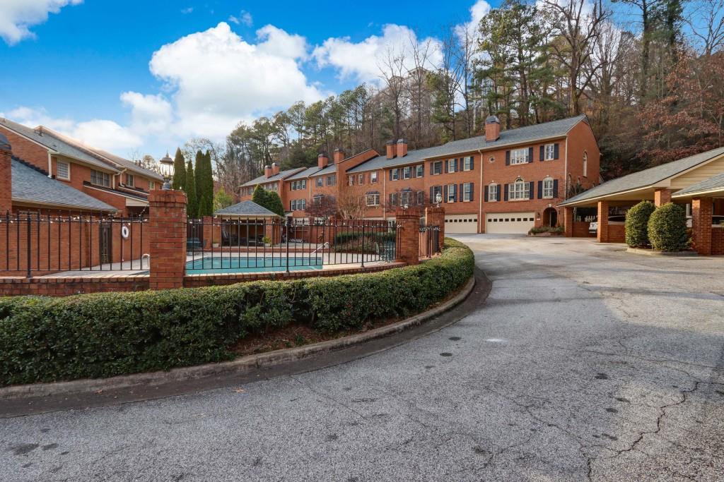 Vinings Ridge - Residential
