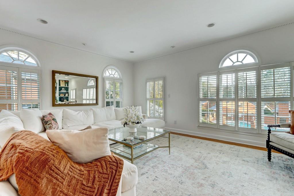 Vinings Ridge - Residential