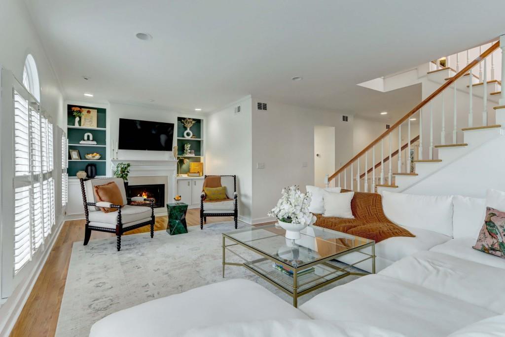 Vinings Ridge - Residential