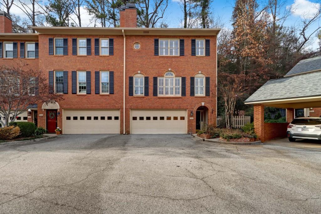 3520 Vinings Ridge Court