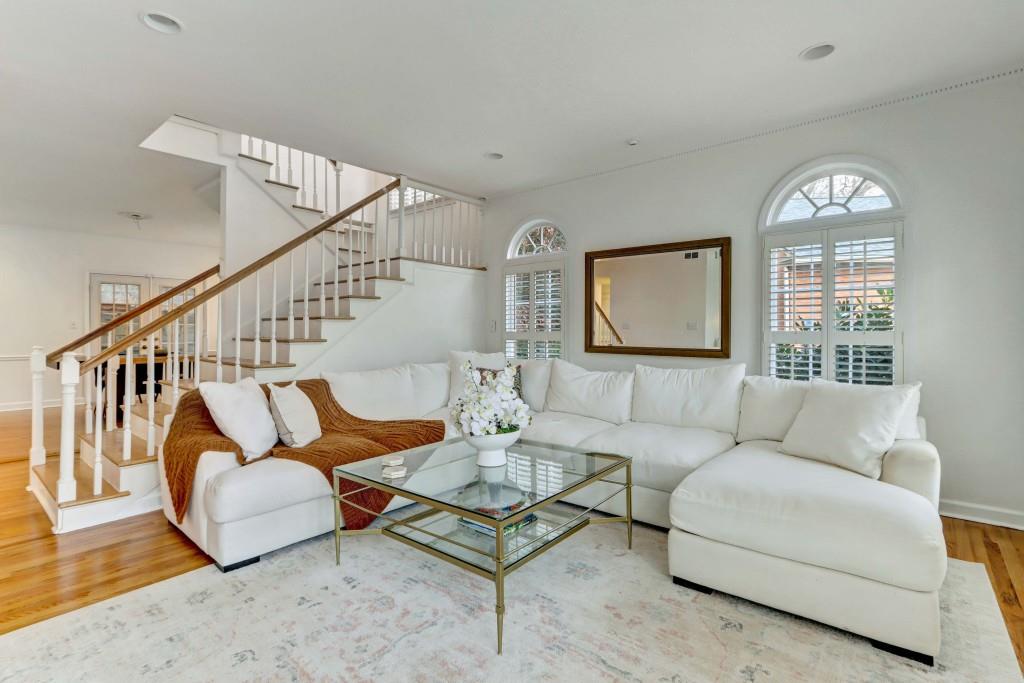 Vinings Ridge - Residential