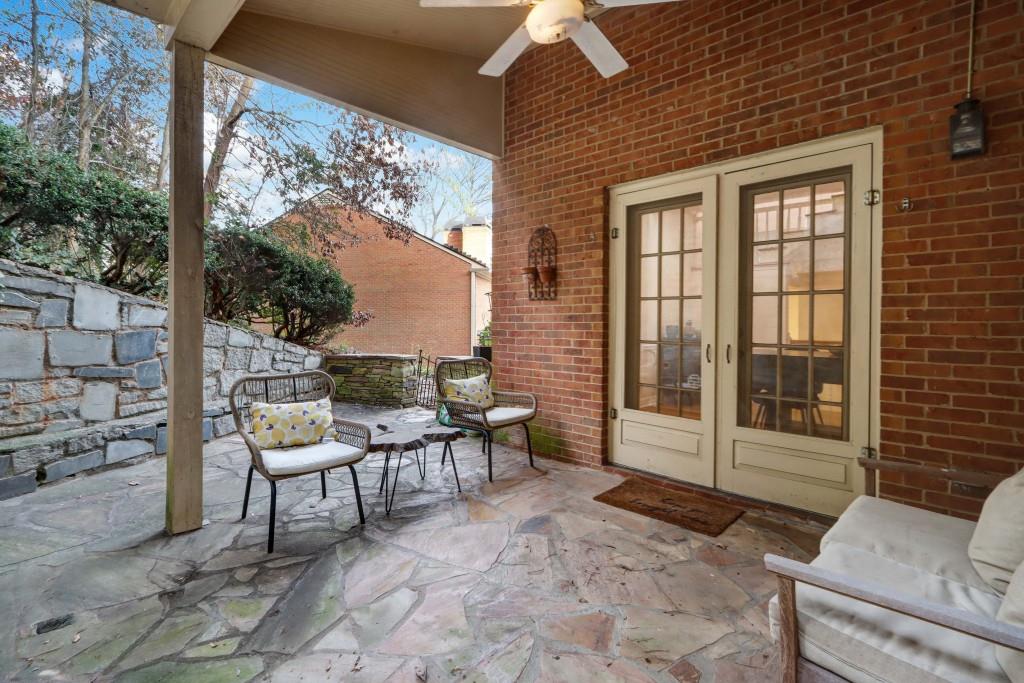 Vinings Ridge - Residential