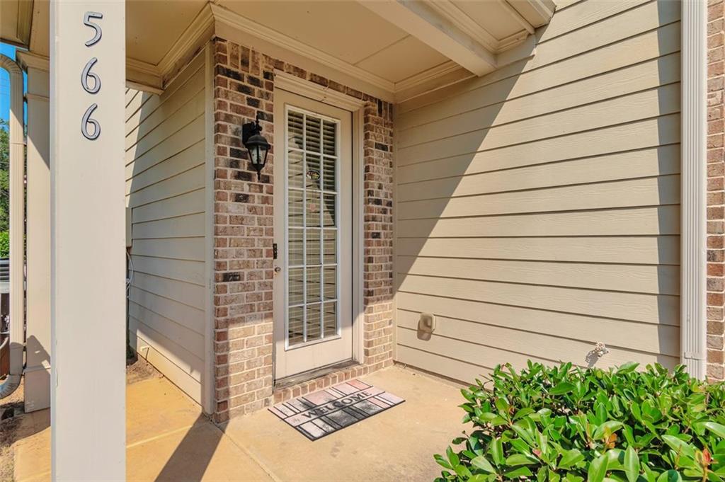 566 JODY Place
