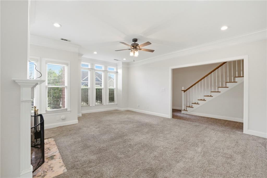 4 Stonegable Drive NW