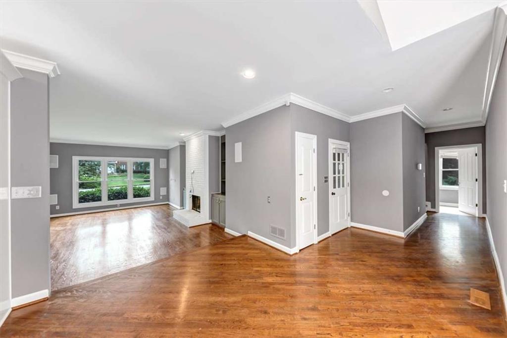 395 Clubfield Drive, Roswell, Georgia image 16