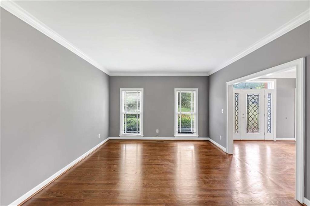 395 Clubfield Drive