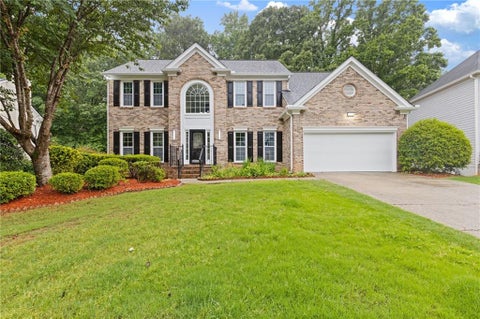 Homes For Sale - 4865 Agate Drive<br/> Fulton County, Alpharetta, GA 30022
