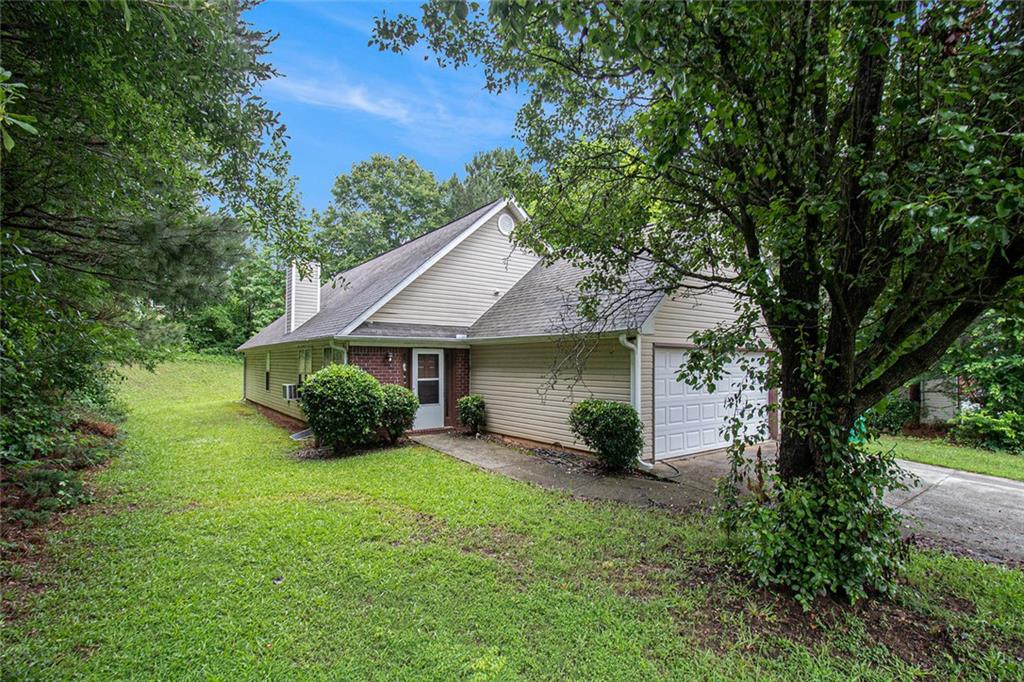 4732 Browns Mill Ferry Road, Lithonia, Georgia image 2