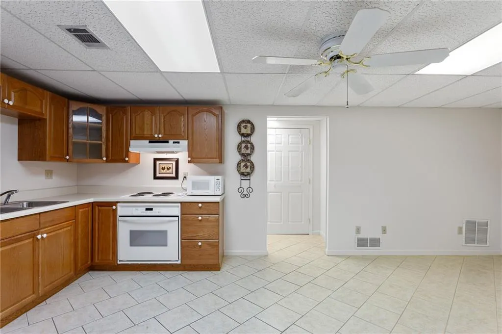 Smyrna, Georgia 30082, United States, 1 Bedroom Bedrooms, ,1 BathroomBathrooms,Residential,Active,104022