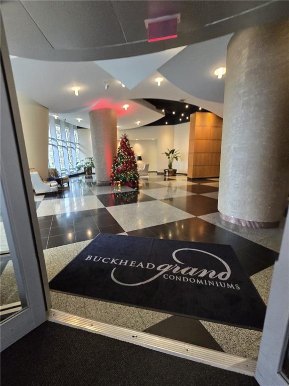 3338 Peachtree Road NE