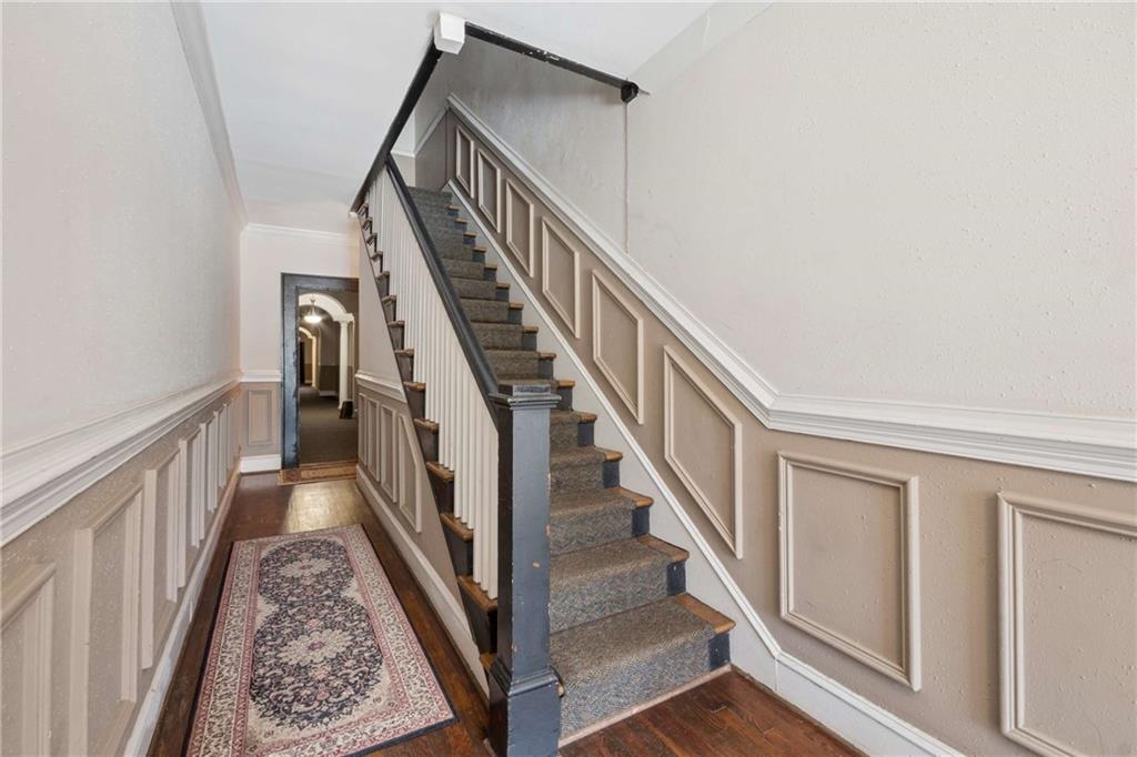 824 Greenwood Avenue NE 3