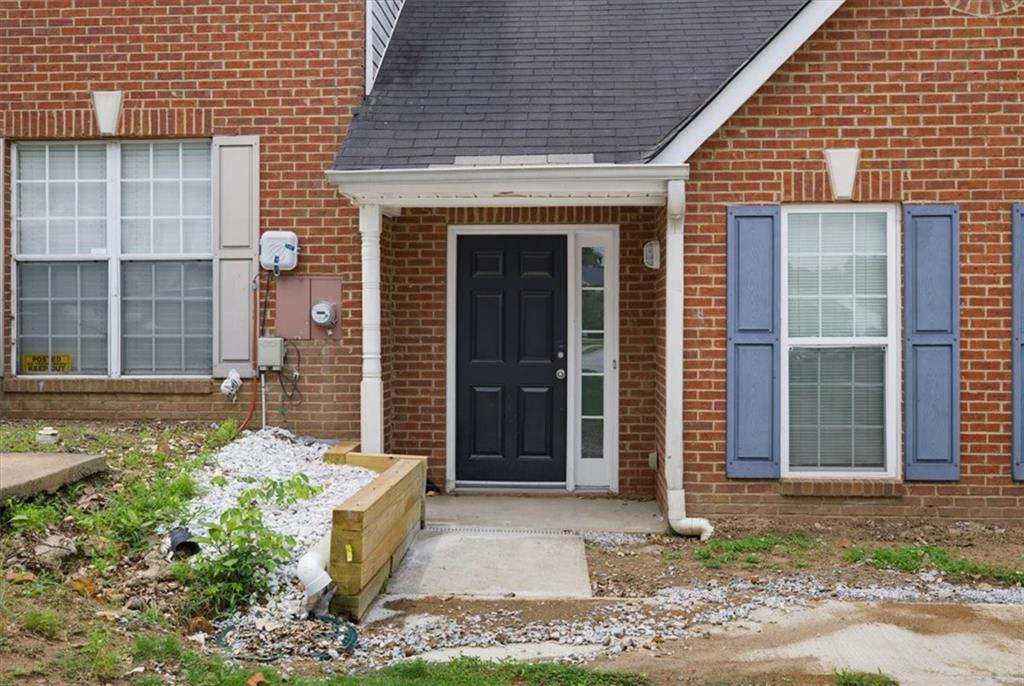 1324 Hollenbeck Lane