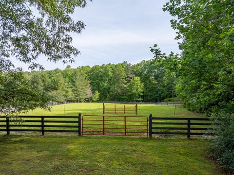 A home in Ellijay