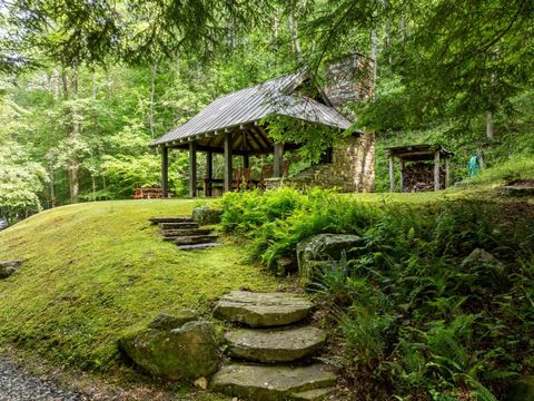 A home in Ellijay