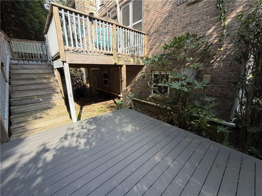 2216 Plantation Lane