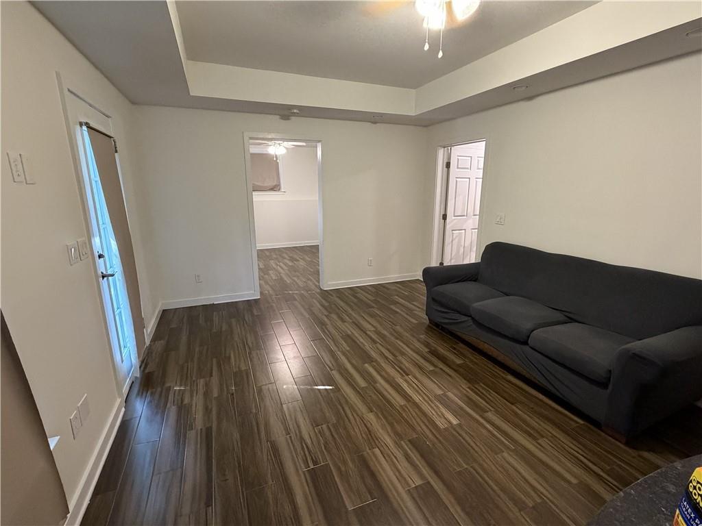 2216 Plantation Lane