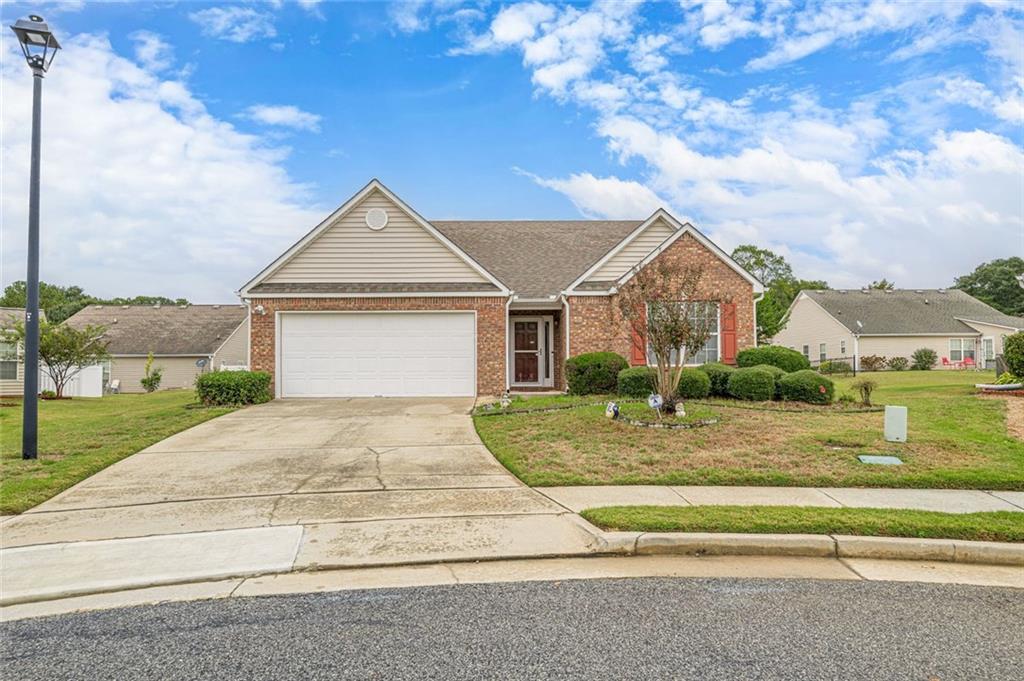 418 Mockingbird Drive
