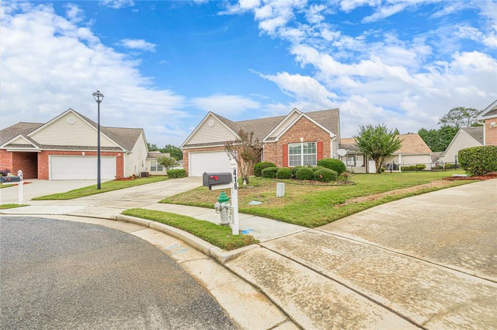418 Mockingbird Drive