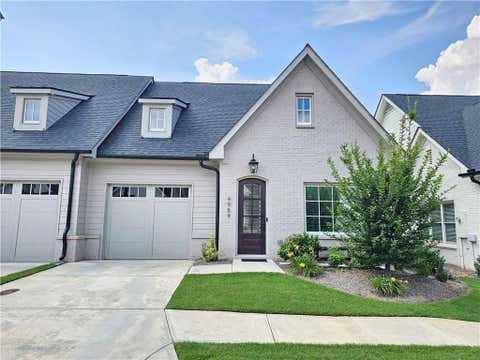Townhouse For Sale - 4959 Noble Village Way<br/> Gwinnett County, Lilburn, GA 30047