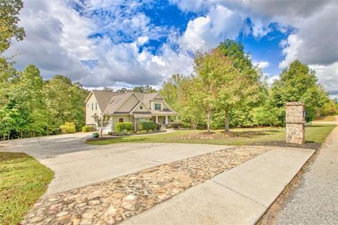 A home in Douglasville