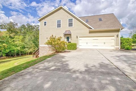 A home in Douglasville