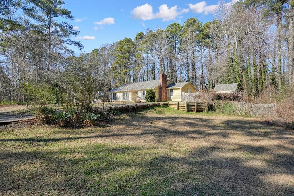 3172 Bob Cox Road NW