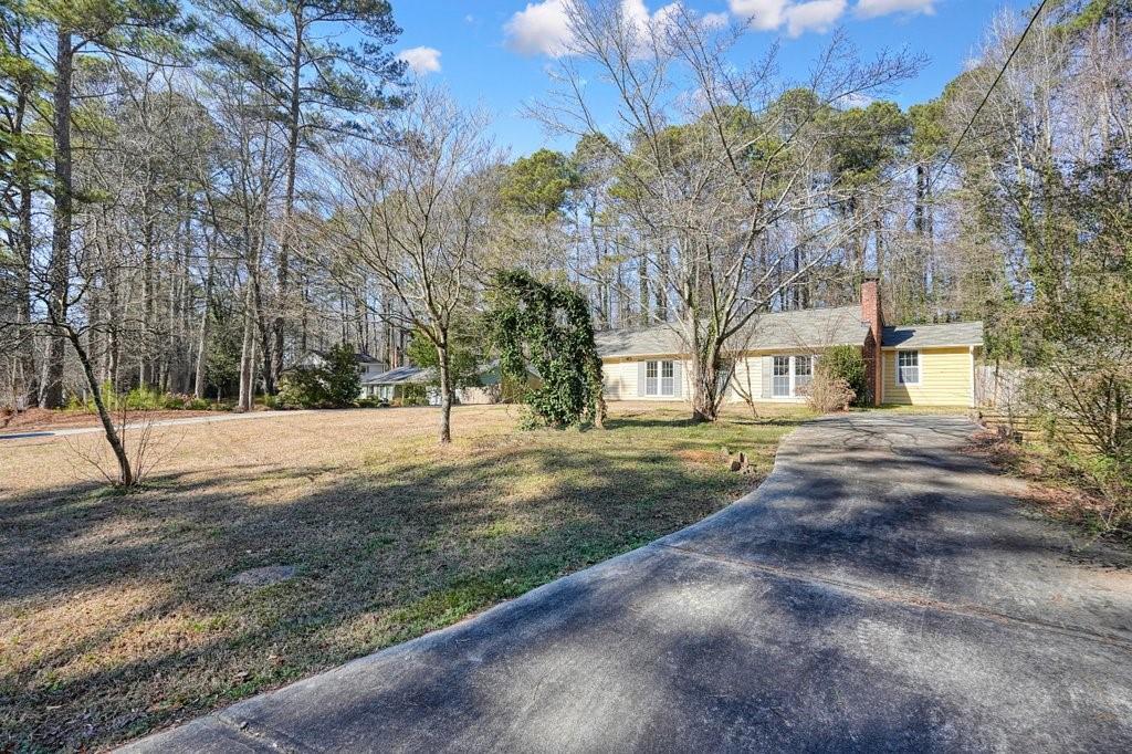 3172 Bob Cox Road NW