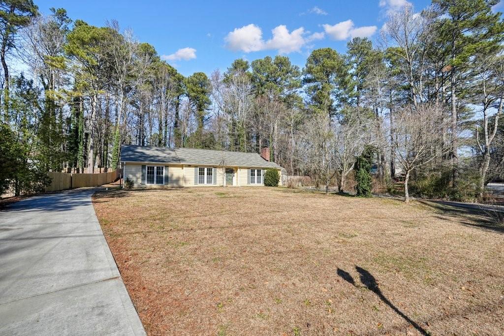 3172 Bob Cox Road NW