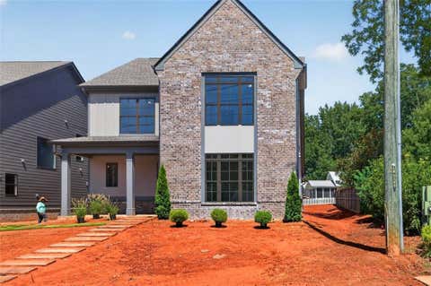 Homes For Sale - 5808 Mitchell Street<br/> Flowery Branch, GA 30542
