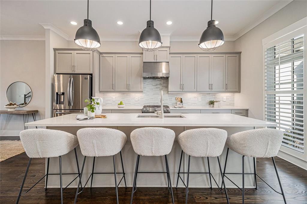 1837 Brooks Drive NW