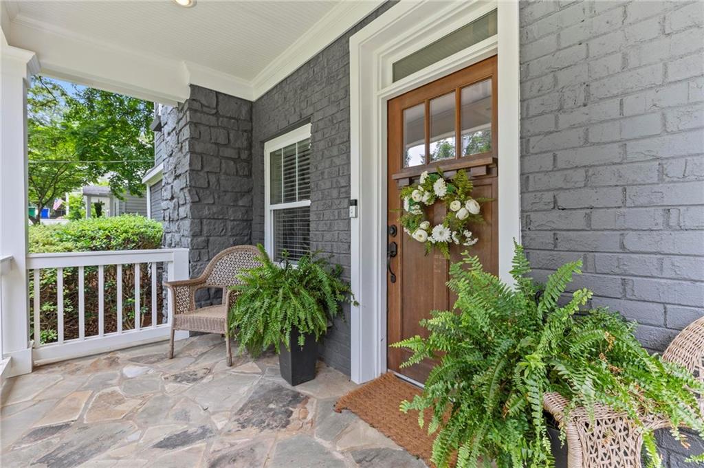 1761 Georgian Terrace